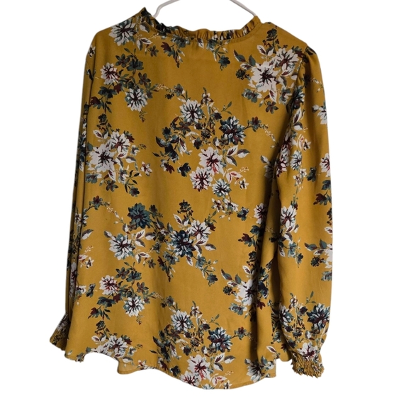 Counterparts Floral Yellow Women's  Blouse Size XL - Picture 2 of 4